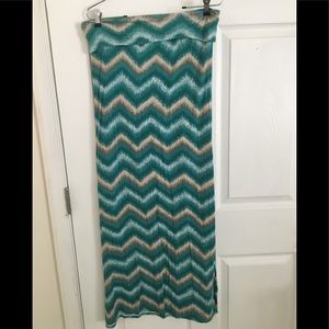 Max Studio Long Maxi Skirt